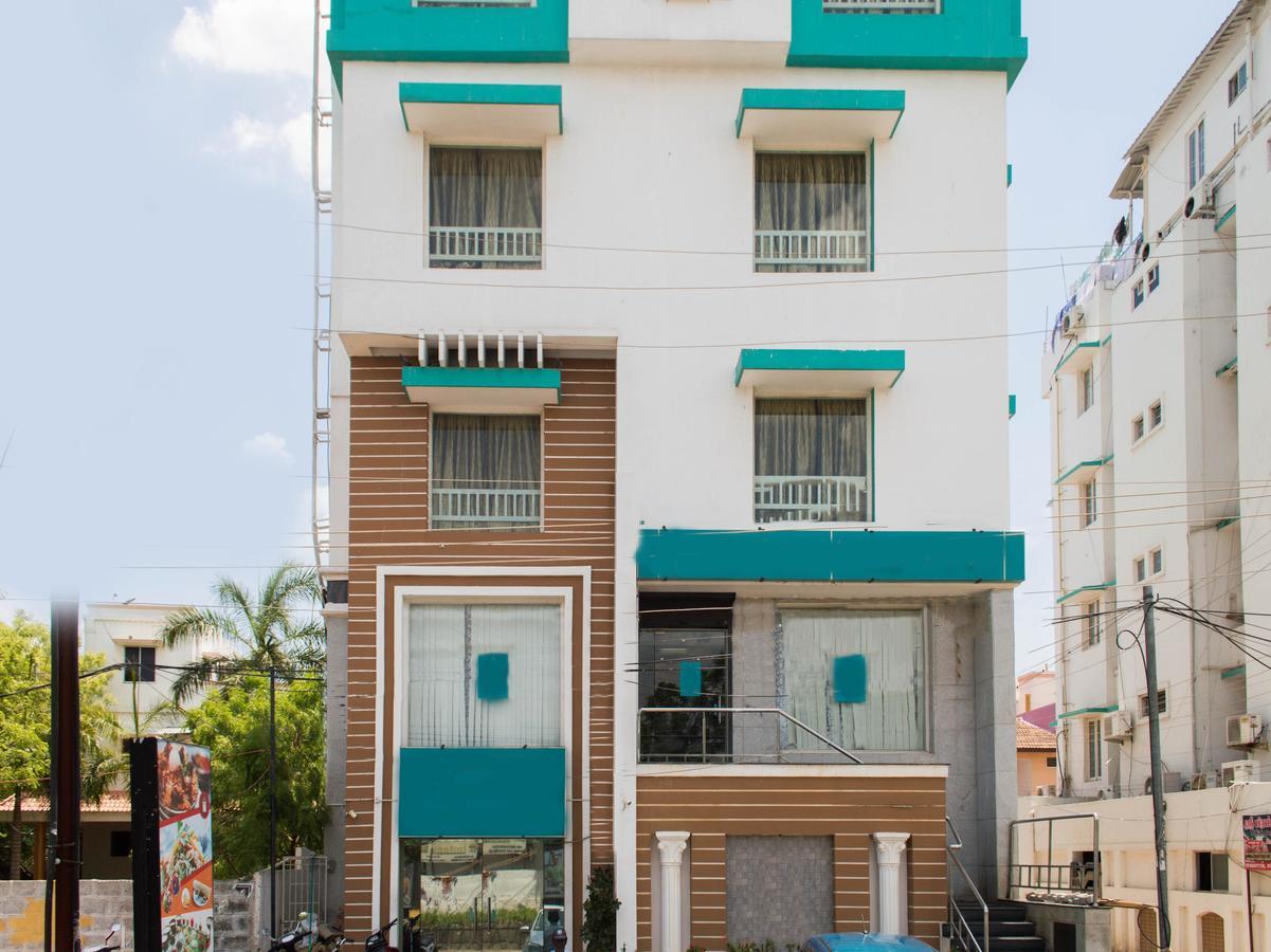 Oyo 10630 Hotel Nano Turf Madurai Exterior photo